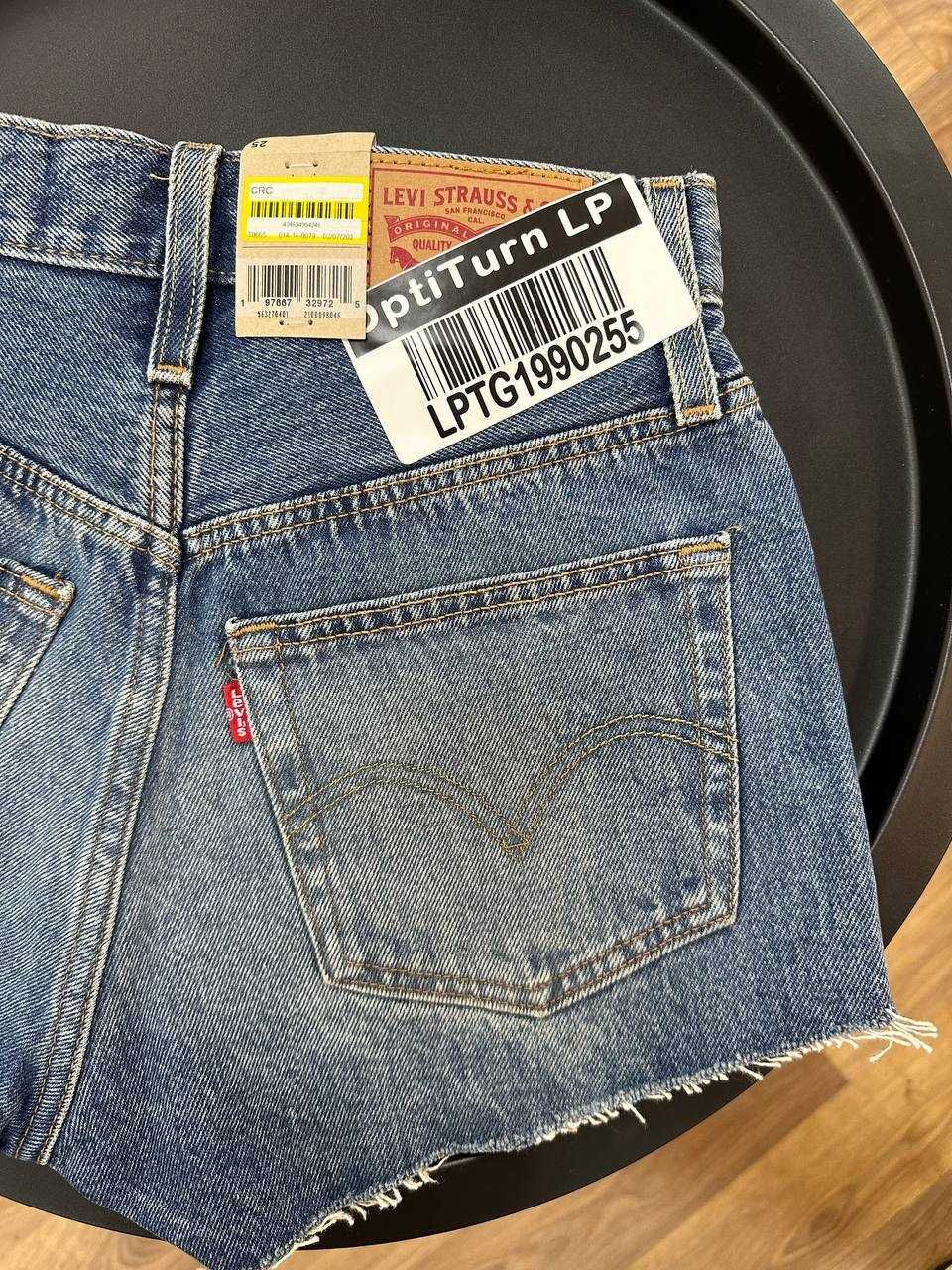 Жіночі шорти LEVI’S (оригінал)