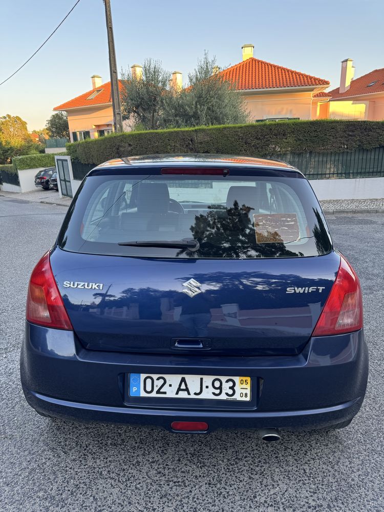 SUZUKI SWIFT 1.3 GASOLINA  ANO 2005 NACIONAL