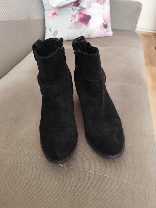 Buty botki obcas 7 cm nowe