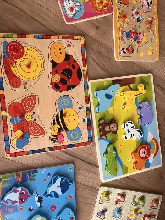Zabawki i puzzle dla dzieci.