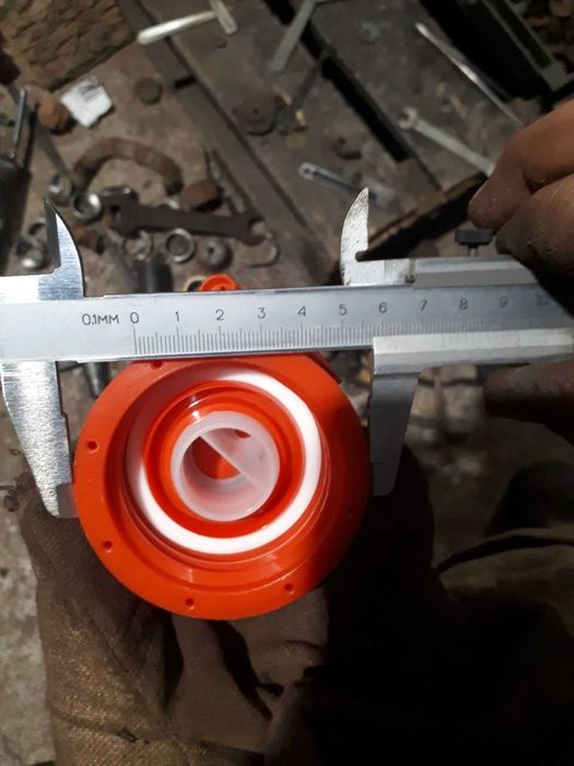 Каністра з краном (рукомийник)