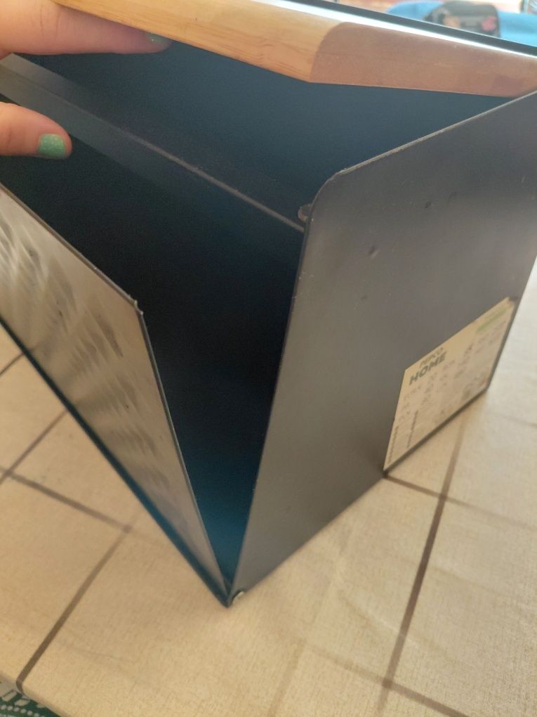 Chlebownik pojemny unikat czytaj opis stan idealny plus gratis