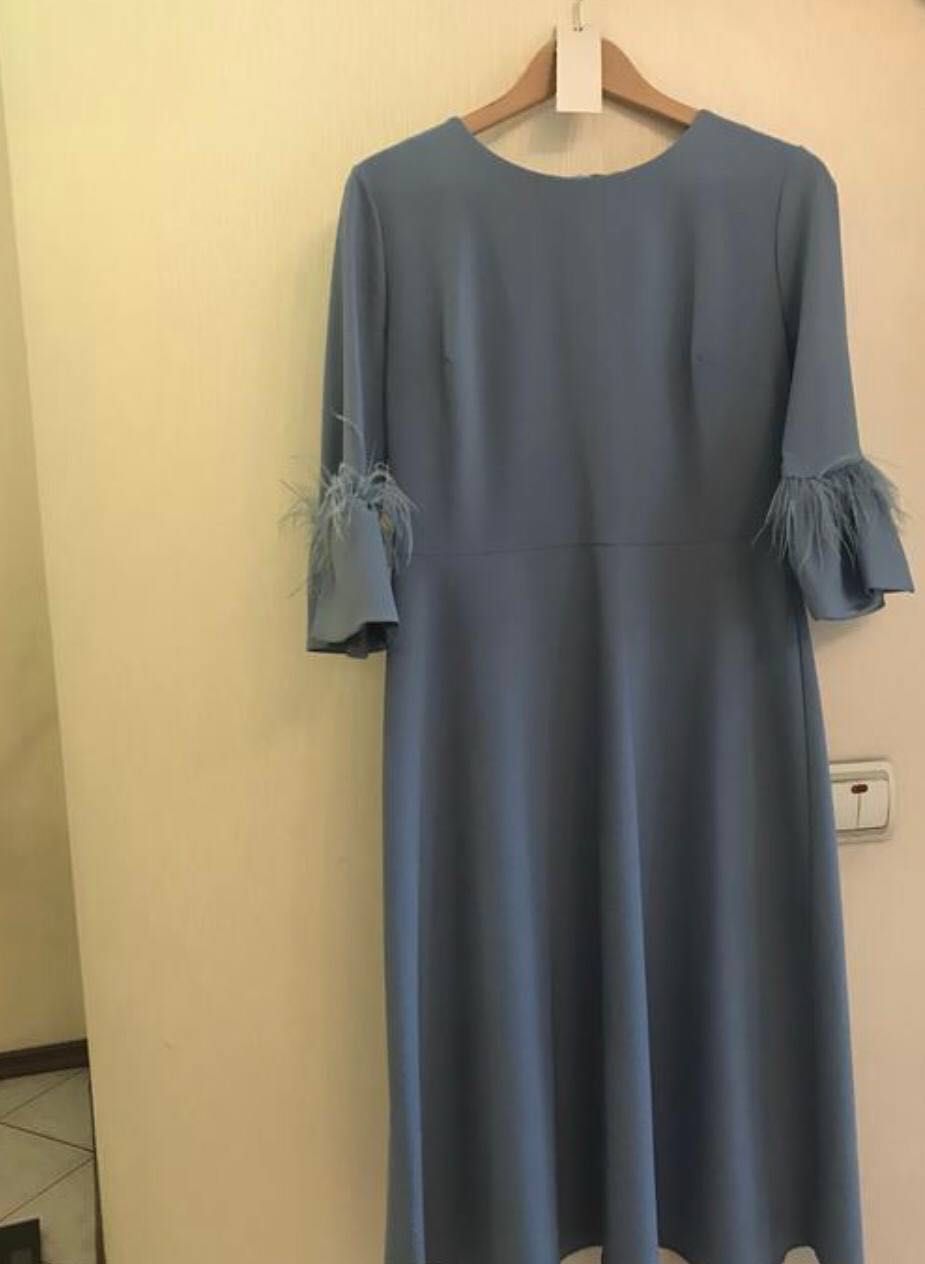 Продам жіночу сукню