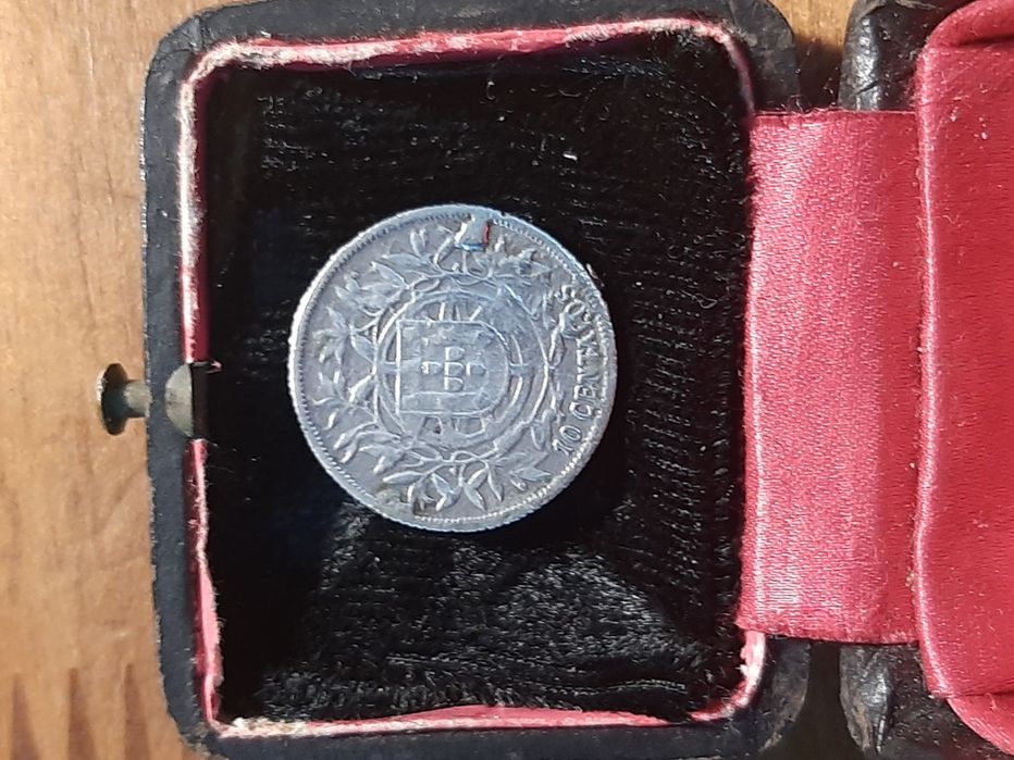 Moeda em prata Antiga 1915 10 Centavos + Caixa vintage madeira