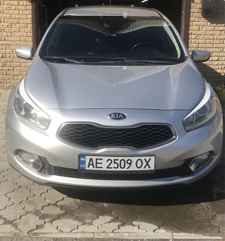 Продам Kia Cee'd