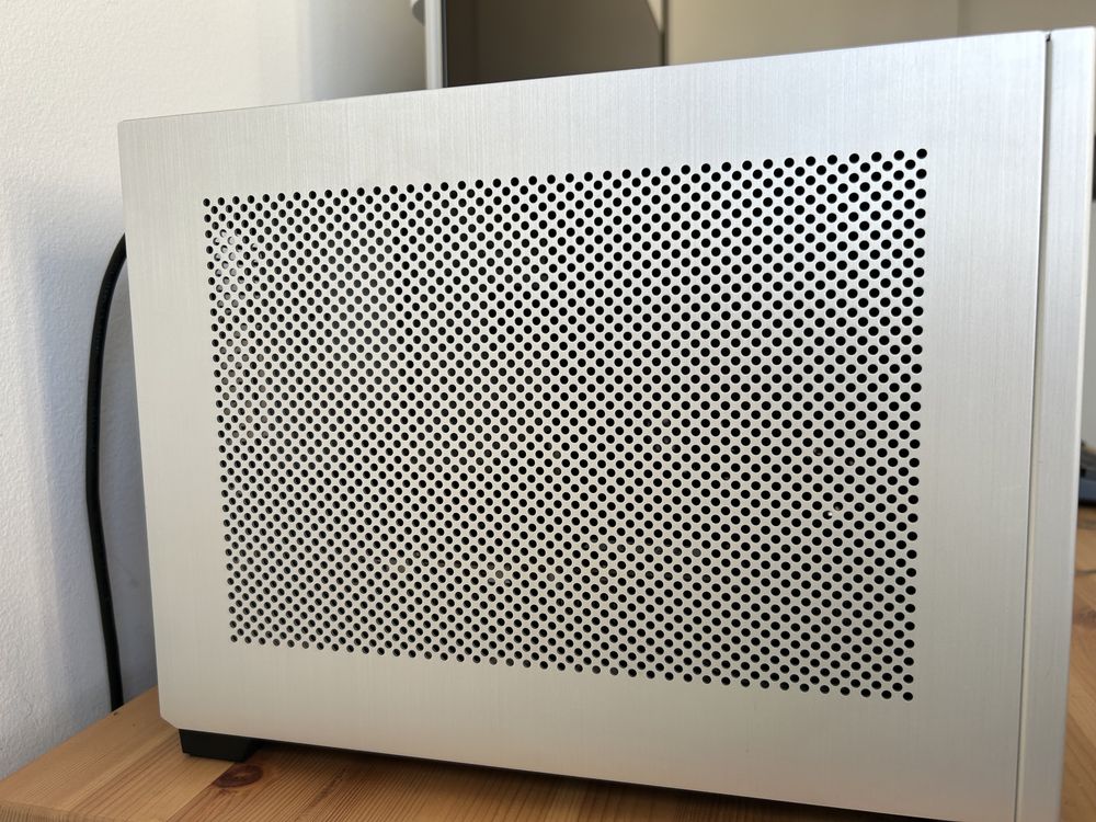 Ncase M1 v6.1 Silver