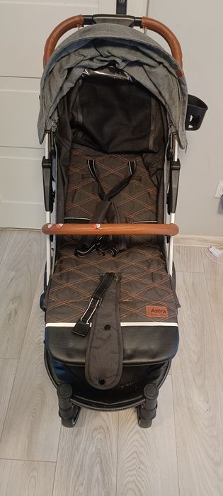 Wózek spacerowy Astra Carrello