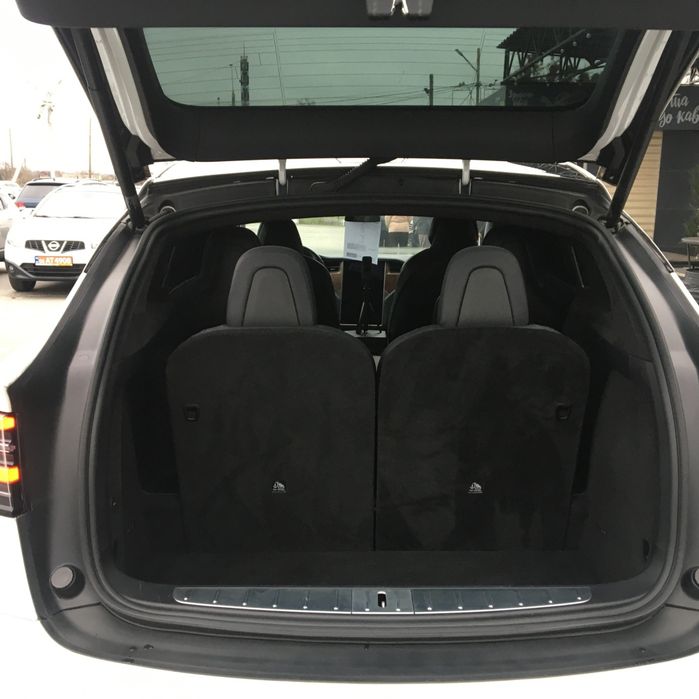 Tesla Model X 2018 p100d