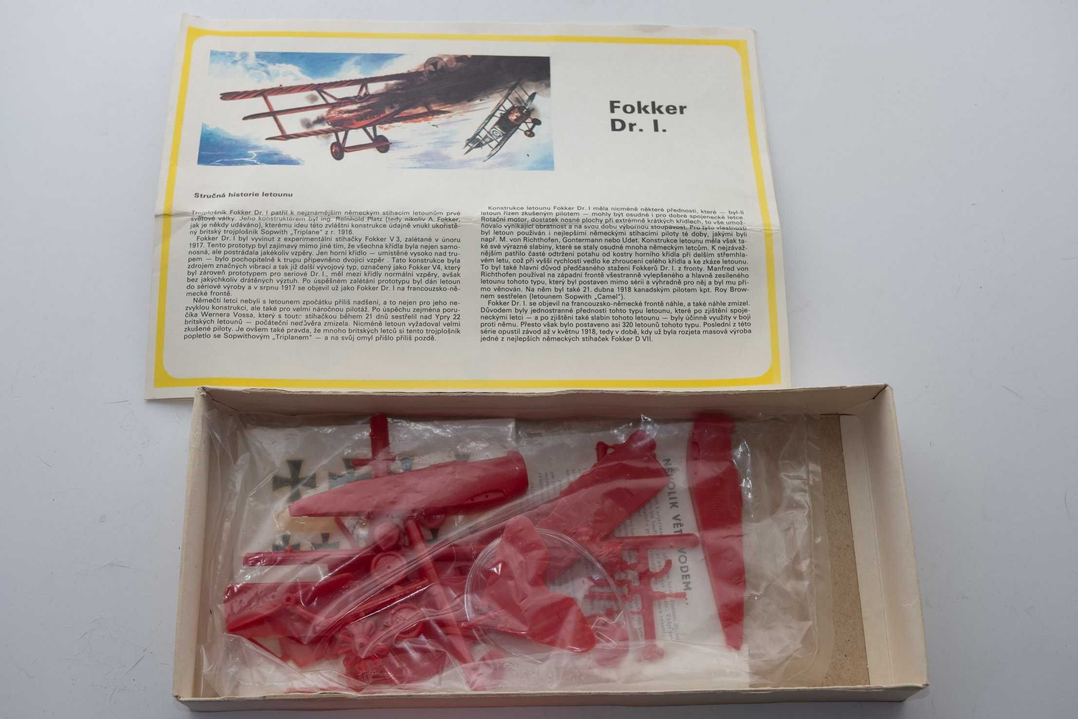 Fokker Dr.1. Manfred von Richthofen 1:48 SMER prod.1984