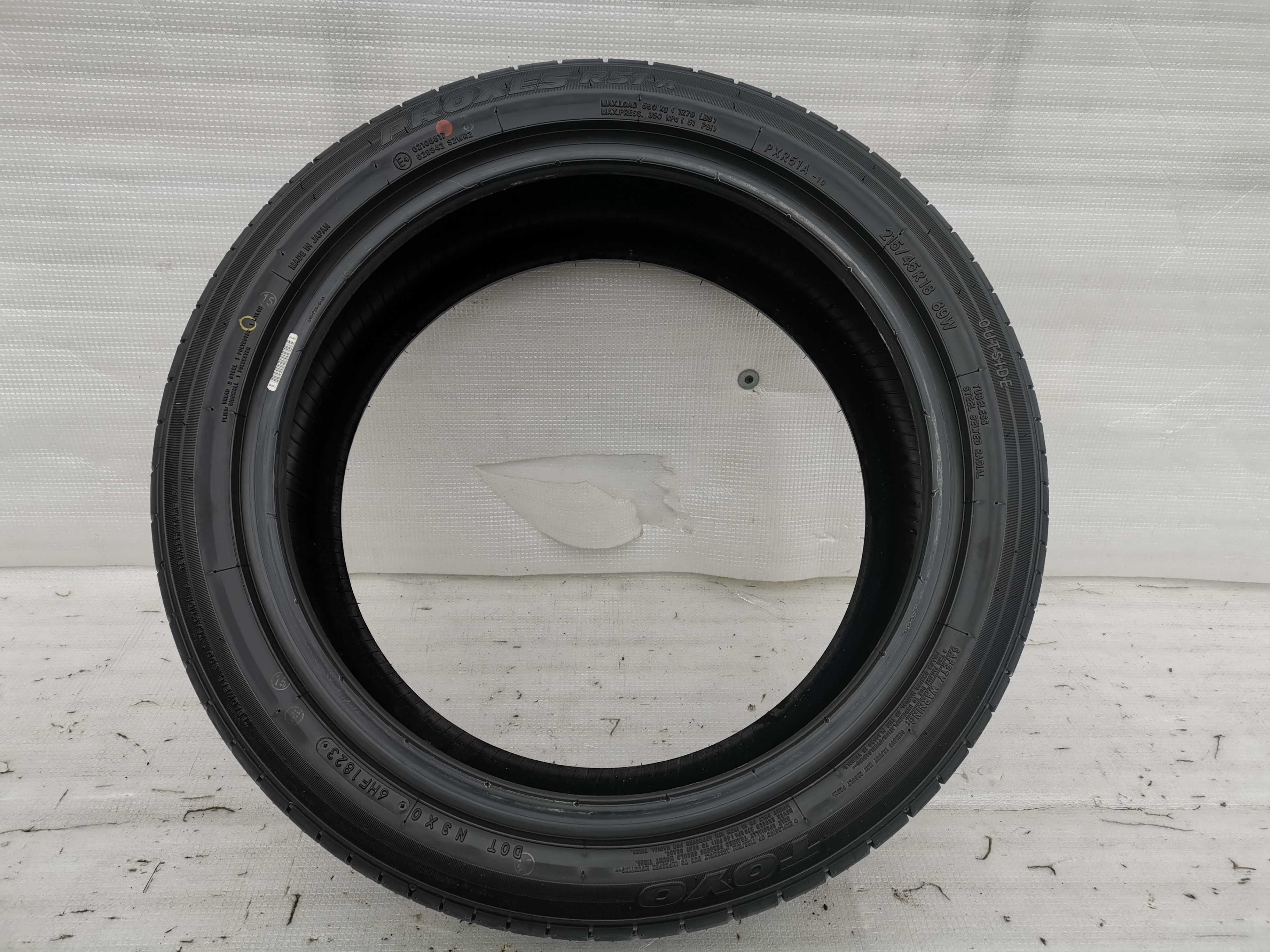 Opony letnie Toyo Proxes R51A 215/45 R18 8mm 2023r