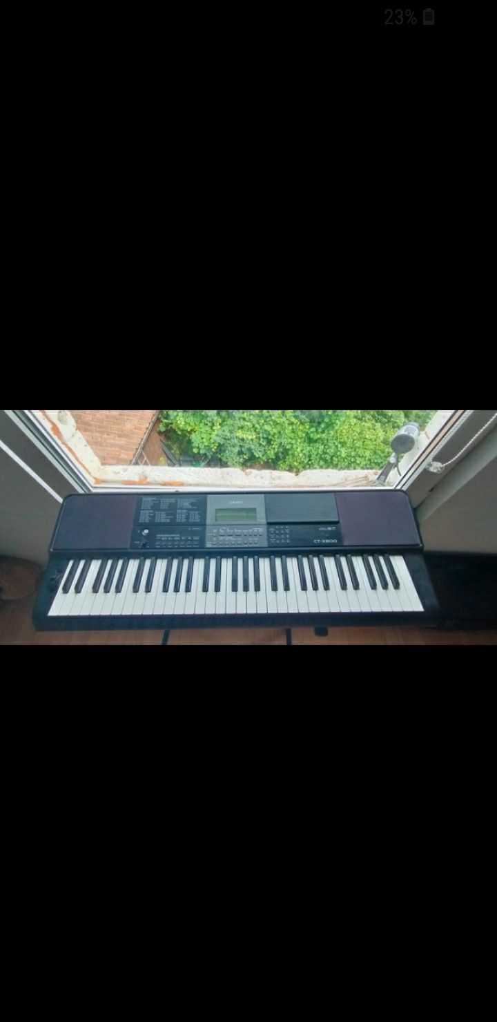 Keyboard Casio ct-x 800
