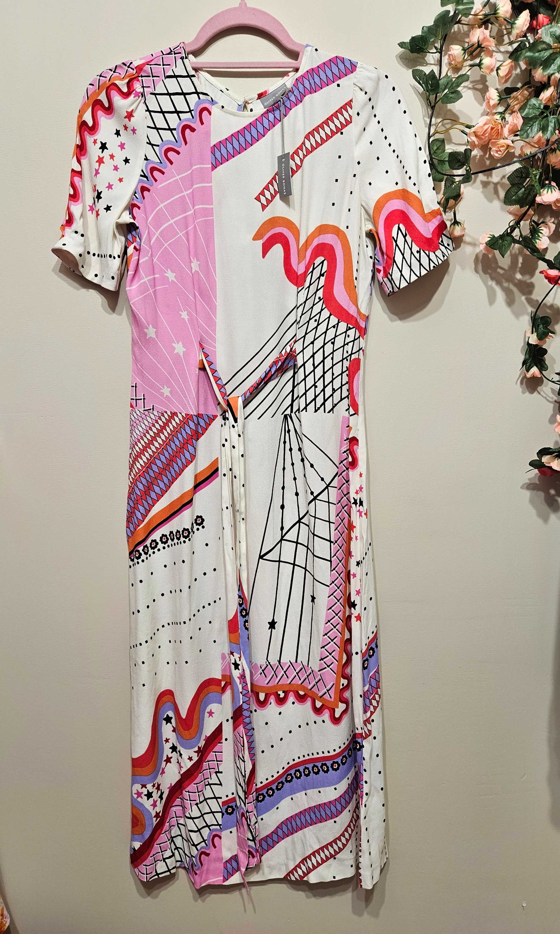 Oryginalna sukienka z wiskozy abstrakcyjne wzory rozmiar S
