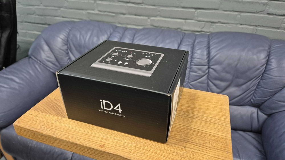 AUDIENT iD4 MKII Аудіоінтерфейс, звукова карта