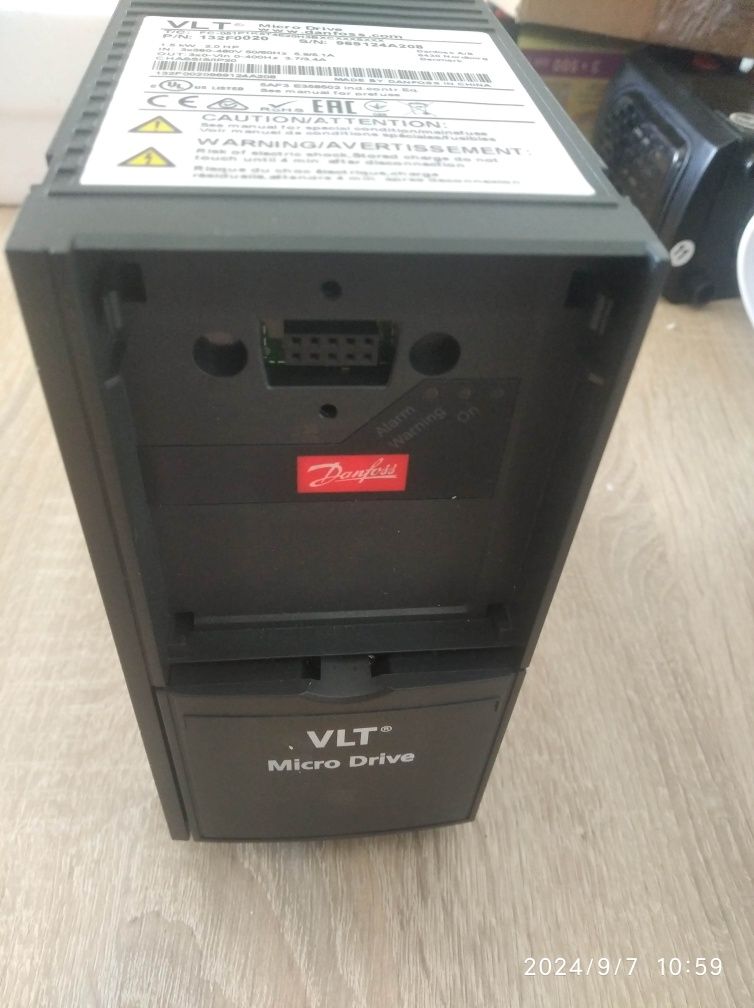 Преобразователь частоты Danfoss VLT Micro Drive FC 51 3 ф 1.5 кВт FC-0