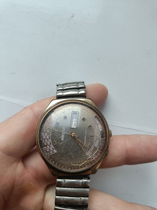 Продам радянський годинник ракета