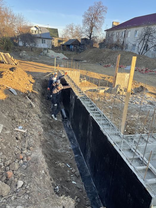 Фундамент, фундаменти, фудаментні блоки