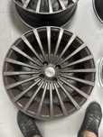 Jantes 4 x 100 R 17’’ raiadas escuras
