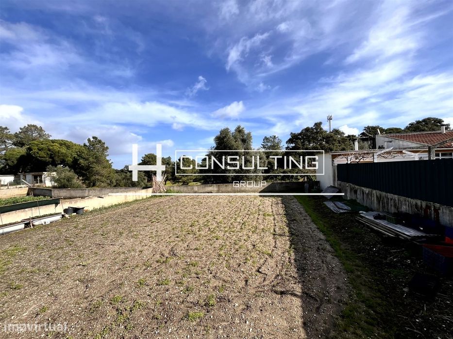 Terreno Para Construção  Venda em Seixal, Arrentela e Aldeia de Paio P