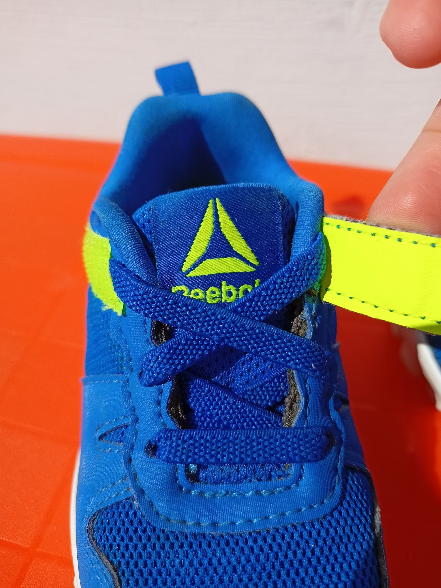 Reebok buty dziecięce sportowe niebieskie rzepy