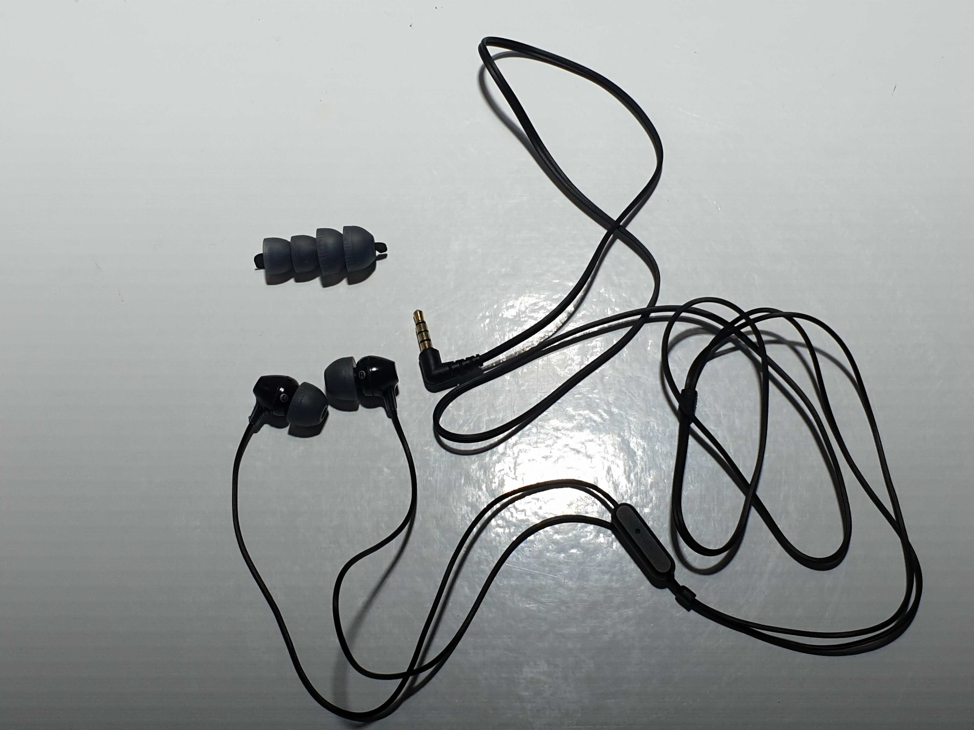 навушники SONY MDR-EX15AP + мікрофон