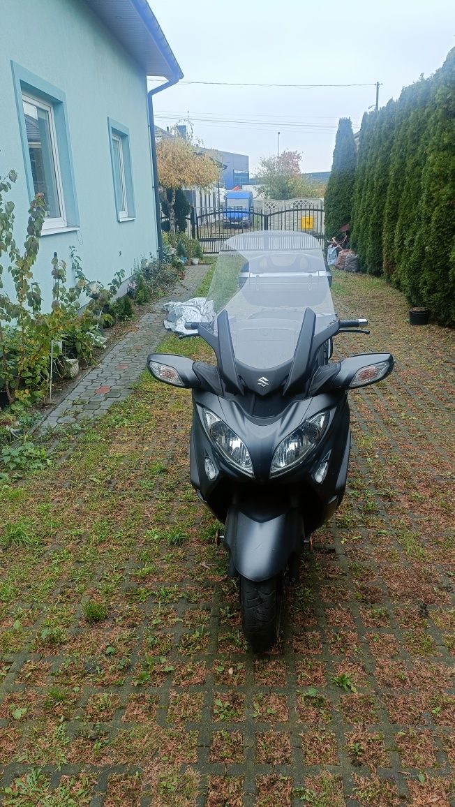 Suzuki Burgman 650 Executive 2018 17 tys.przebiegu