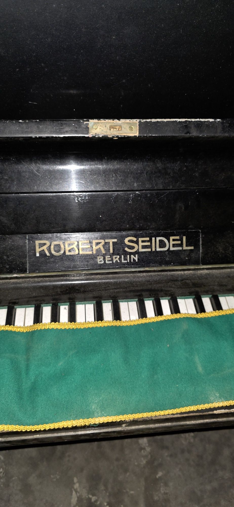 Piano Robert Seidel Berlim