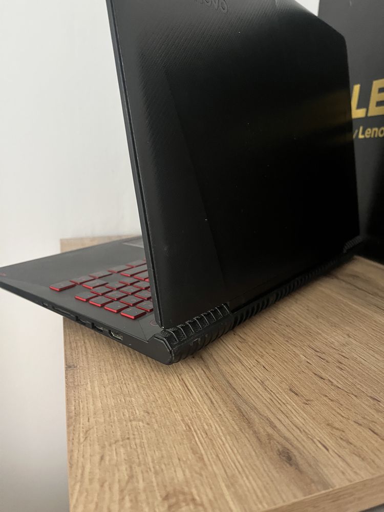 Lenovo Legion Y520