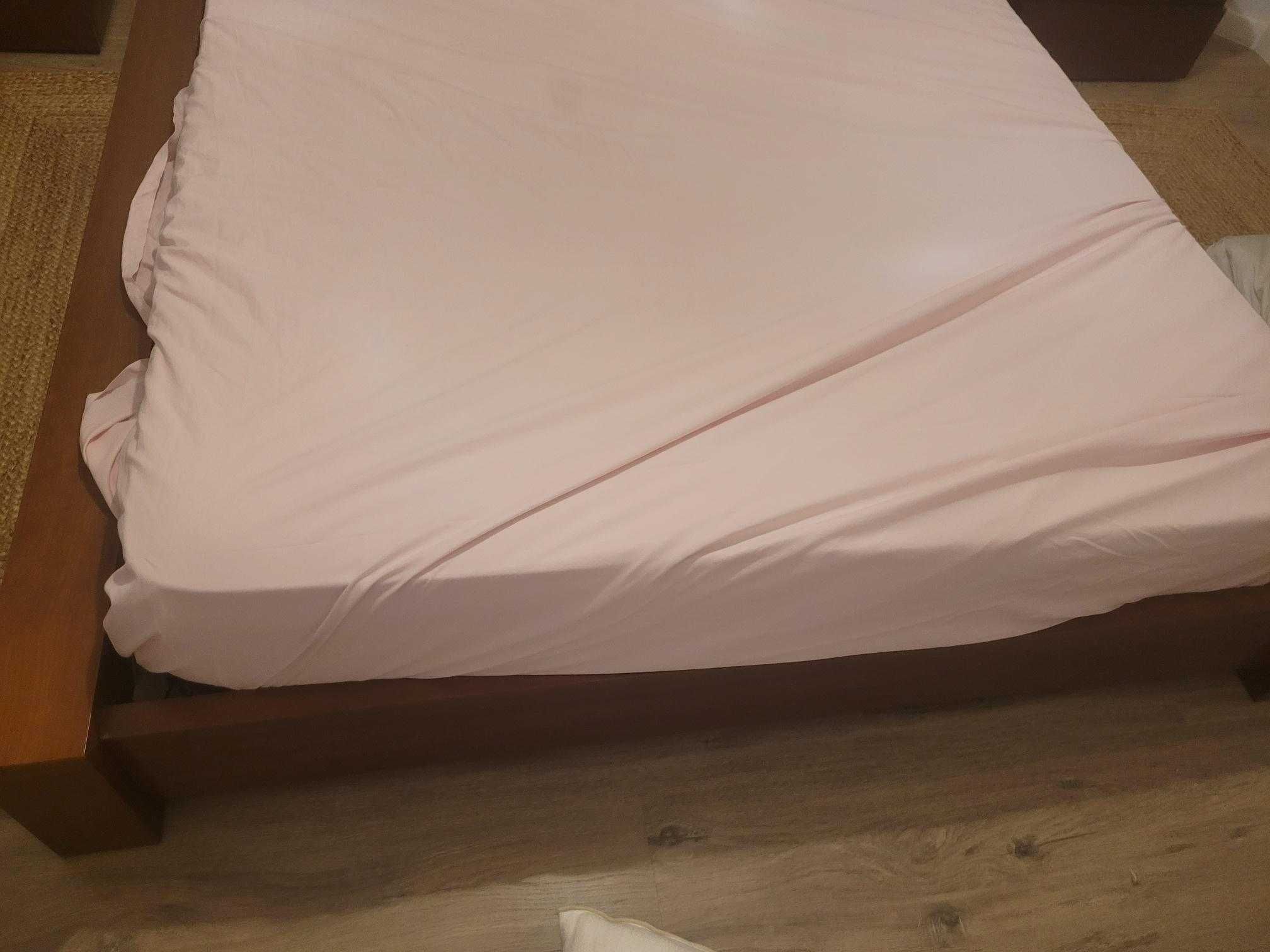 Cama de Casal - Fabricante A. Leal "Cerejeira - 195 cm * 160 Cm"