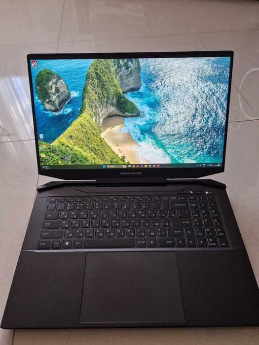 Ігровий Ноутбук Dream Machine 17.3"/ RTX 3050 TI/ intel Core i7