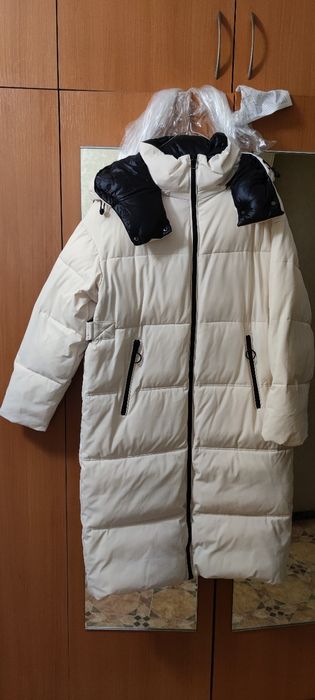 Продам зимове пальто-пуховик