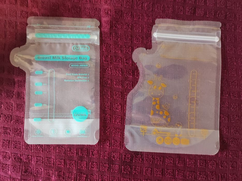 Пакети для заморожування молока
