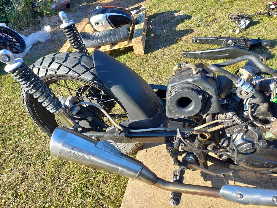 Orcal NK01 125 silnik lampa lagi wydech siedzenie zegar koła błotnik