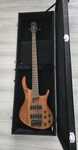 Gitara basowa Cort B4 + futetał