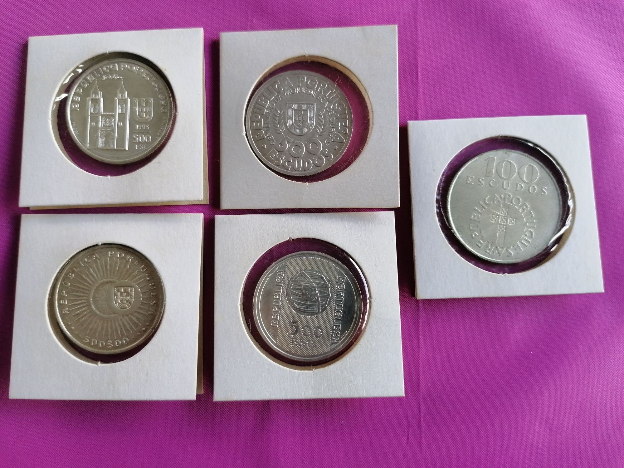 5 moedas de prata 500 e 100 escudos