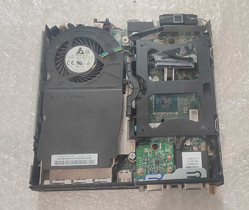 LENOVO Thinkcentre M720q i7-8700T 8G 256G WIFI WIN 11 Pro