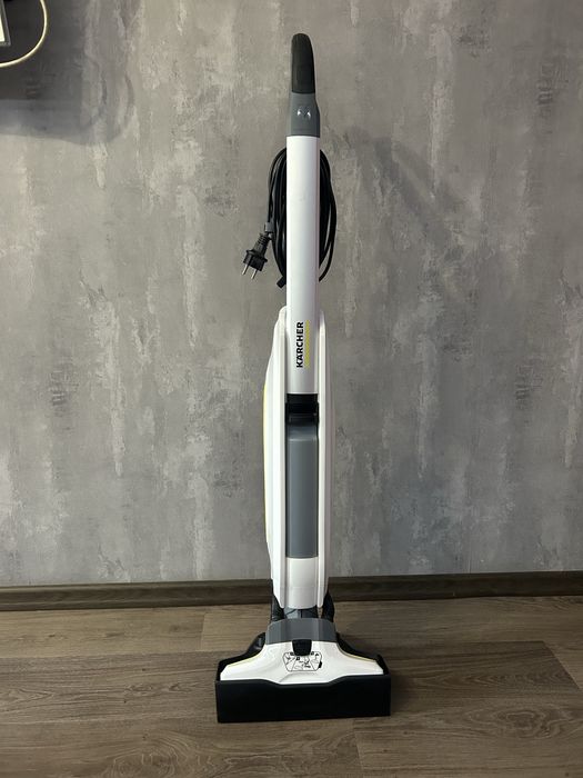 Миючий пилосос Karcher FC 5 преміум безмішковий