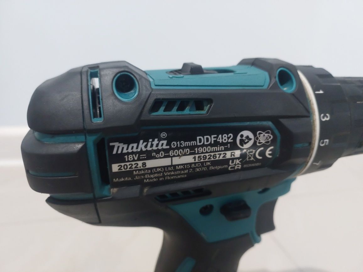 Шуруповерт  Makita DDF 482