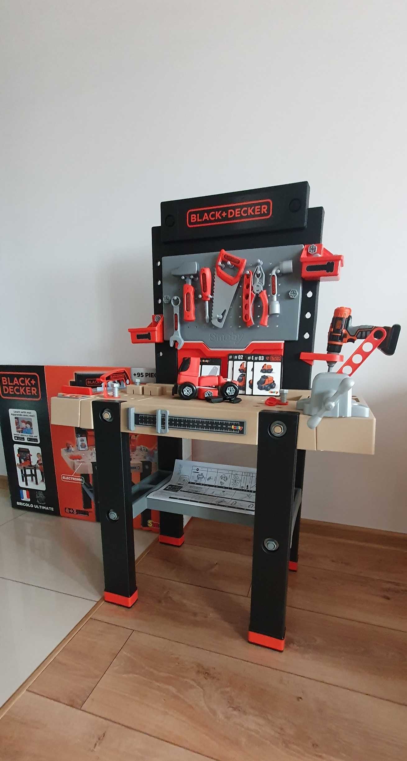 Warsztat dla chłopca Black+Decker