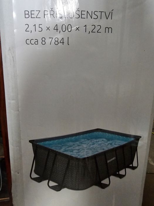 Basen ogrodowy prostokątny