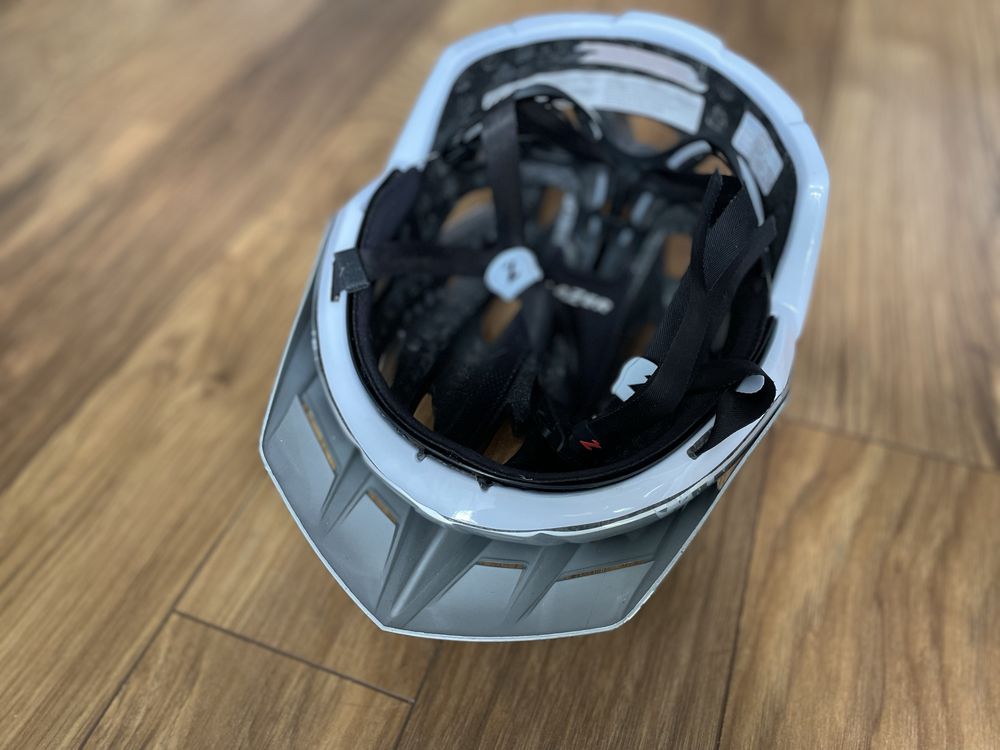 Kask rowerowy LAZER OASIZ 52-58 cm