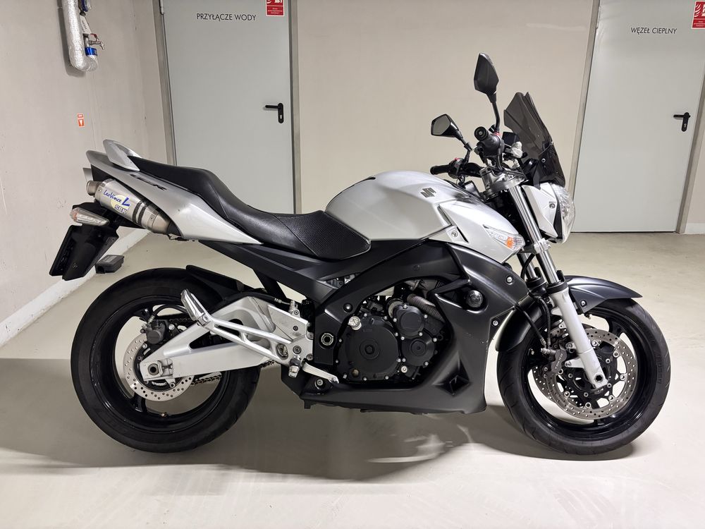Suzuki GSR 600 98KM