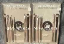 Zestaw New Nudes Daily Swipe Eye od Real Techniques