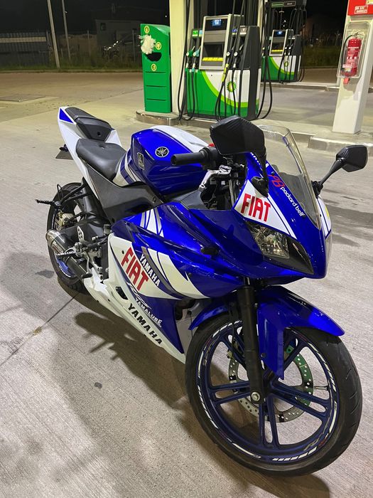 Yamaha YZF R-125 Pilnie