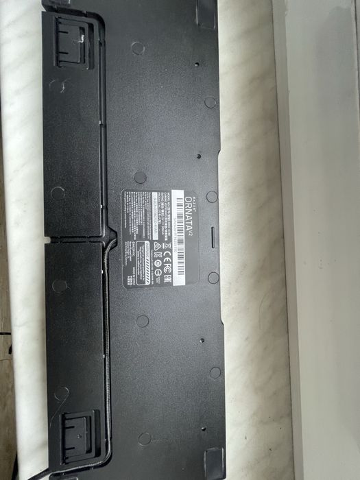 Hybrydowa klawiatura Razer Ornata V2 - OPIS