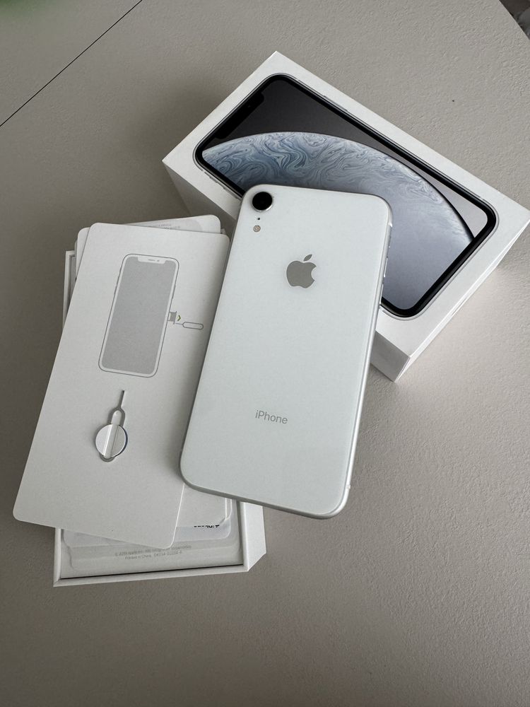 Iphone Xr білий 64 GB