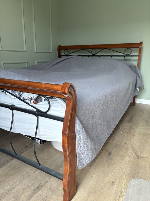 Łóżko drewniano metalowe 160/200