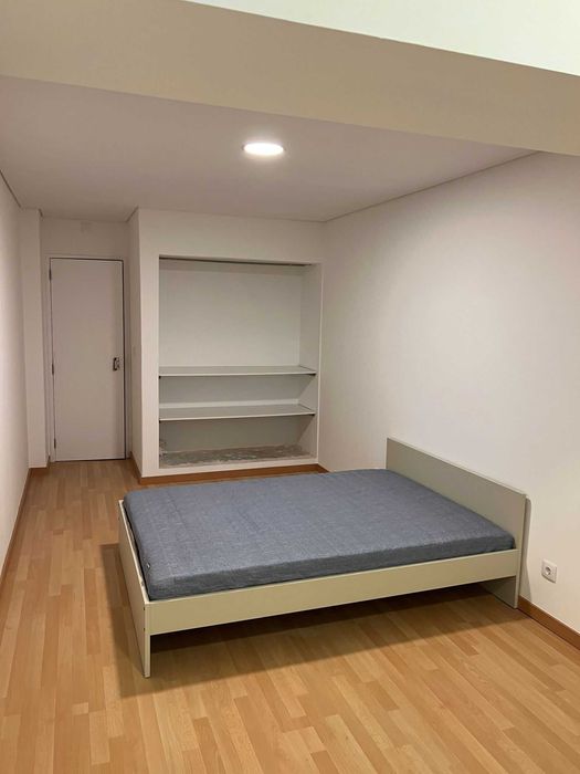 Quarto para arrendar no lavradio – Apenas para raparigas (18-30 anos