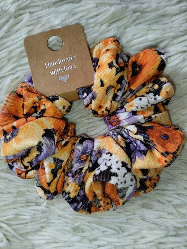 Gumka scrunchie - pomarańczowa kwiatuszki