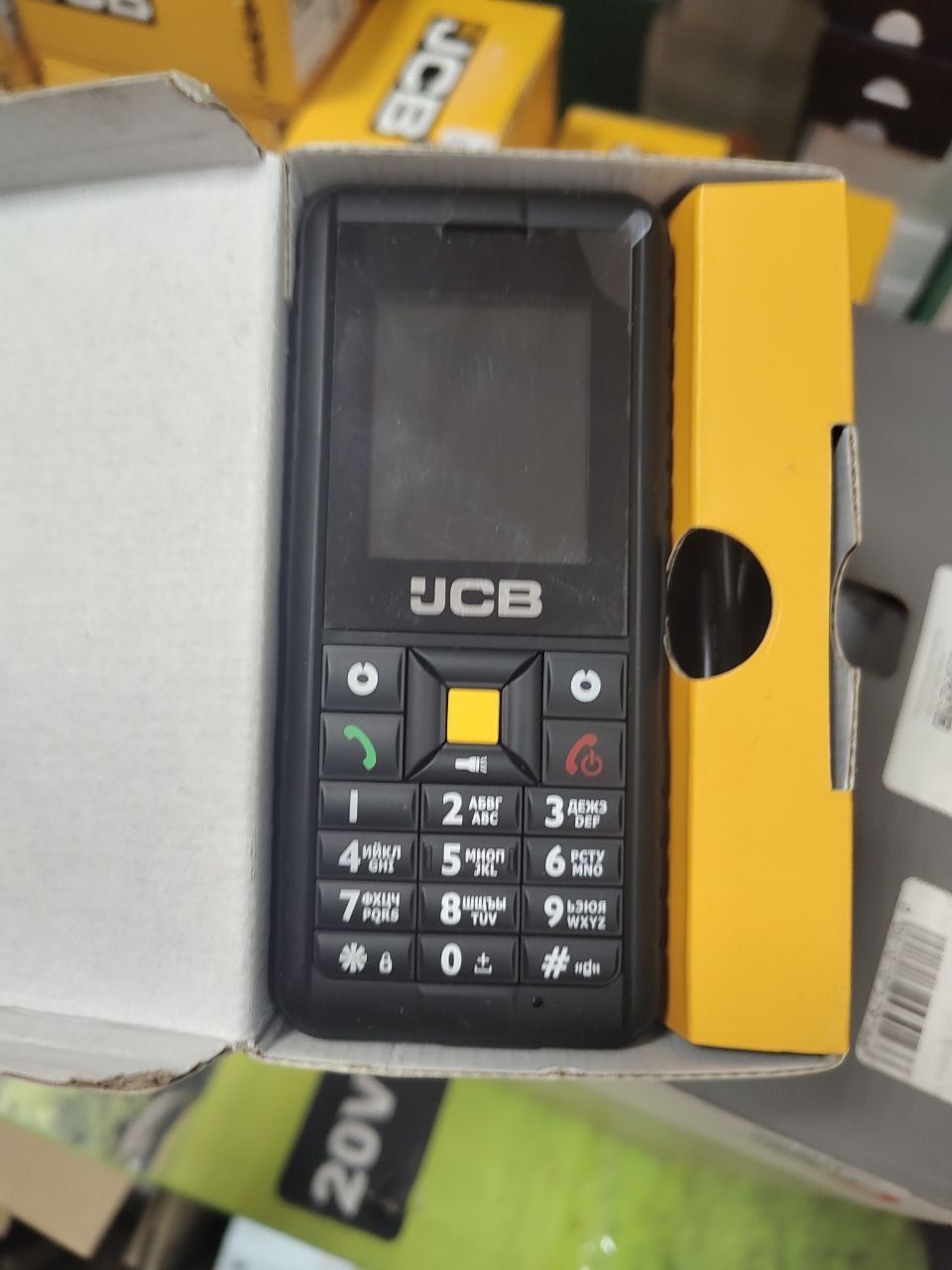 JCB TP 127 захищений мобільний телефон