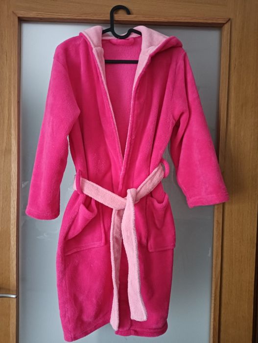 Robe rosa coralina para menina